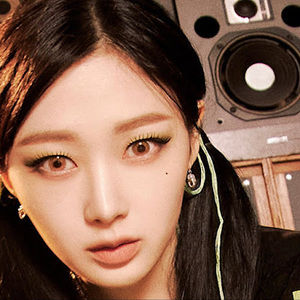 Meet your Posher, Riley